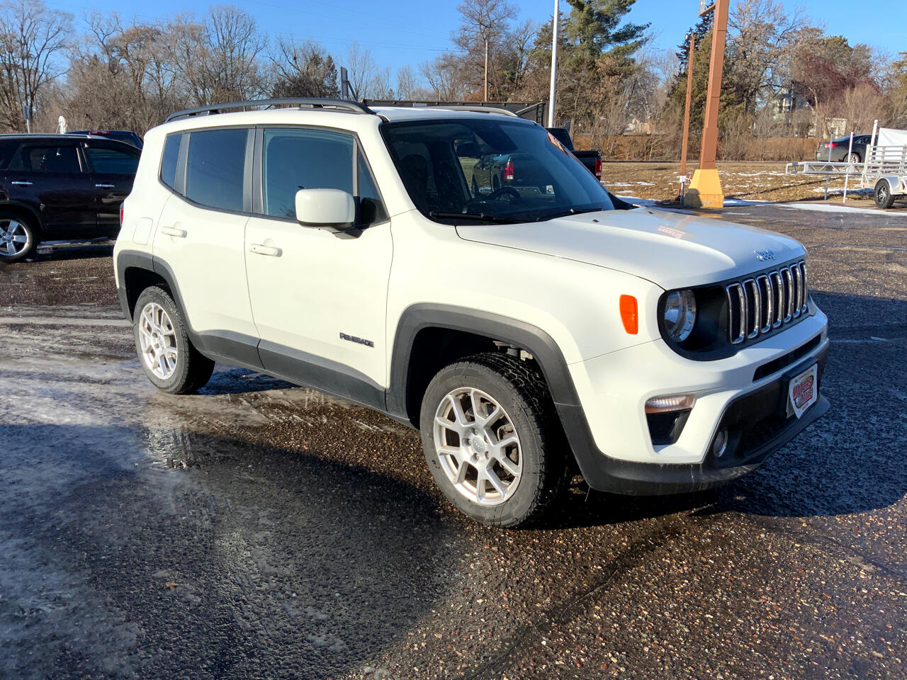 Used 2020 Jeep Renegade Latitude with VIN ZACNJBBB5LPL83555 for sale in Brainerd, Minnesota