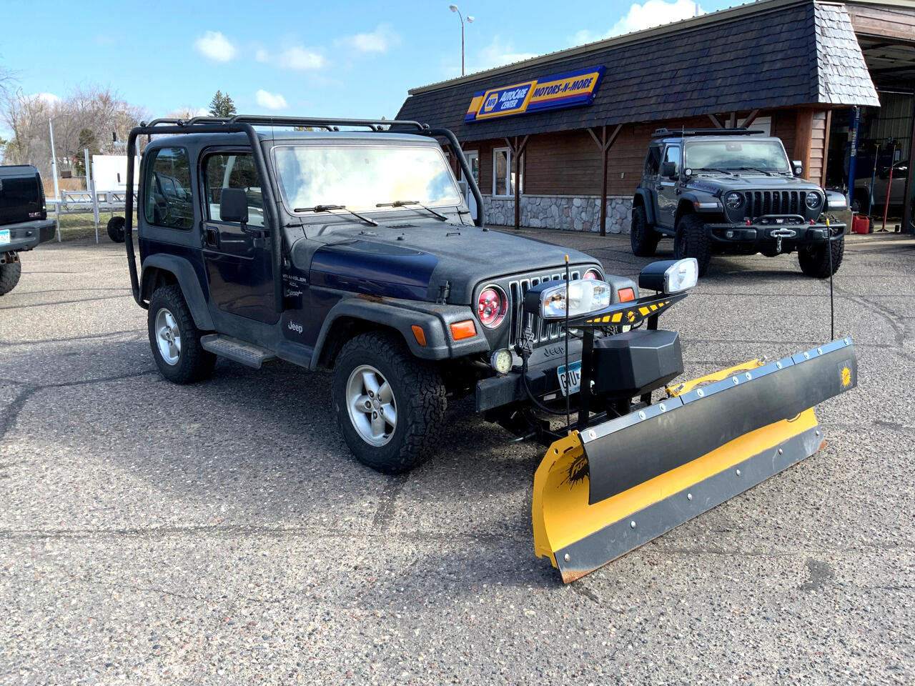 Used 1999 Jeep Wrangler SPORT with VIN 1J4FY19S3XP478289 for sale in Brainerd, Minnesota