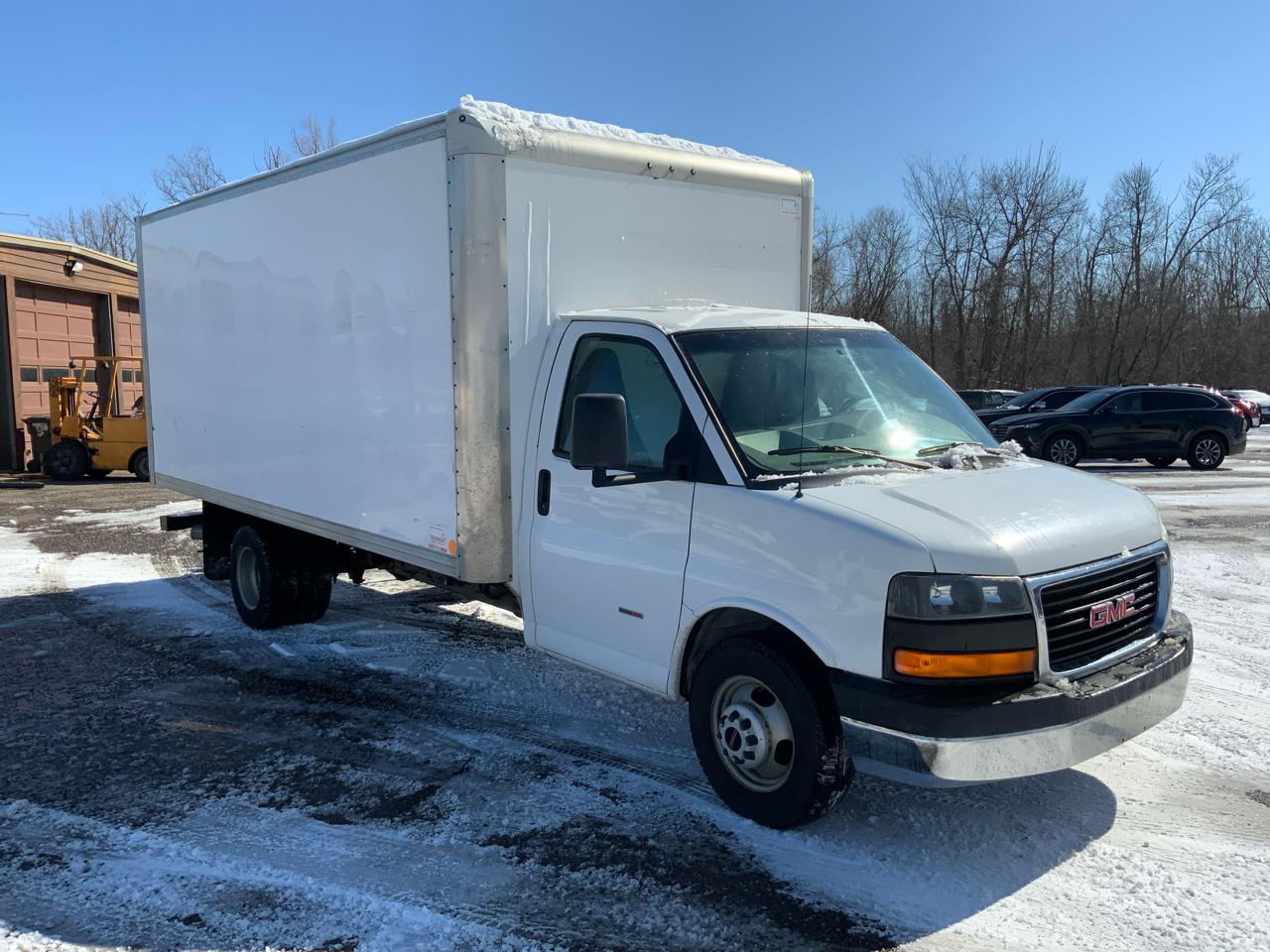 GMC Savana G3500 2016