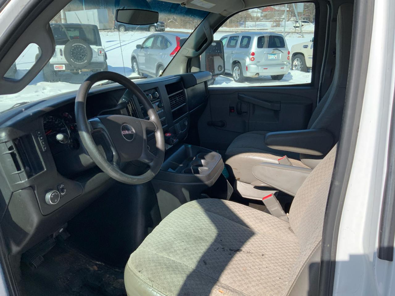 GMC Savana G3500 2016