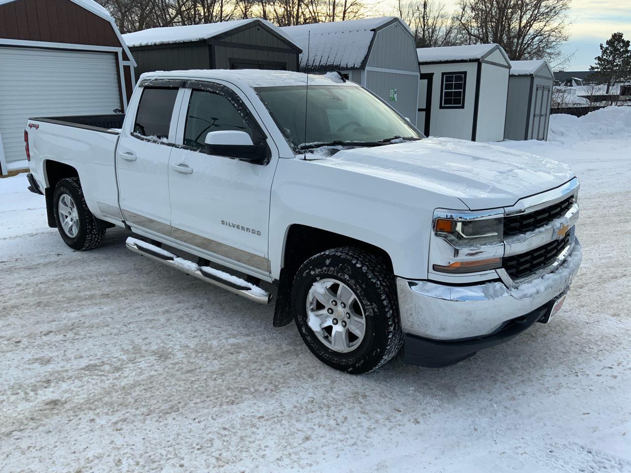 Chevrolet Silverado 1500 4WD Double Cab 143.5" LT w/2LT 2019