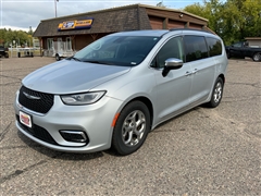 2023 Chrysler Pacifica  2023 Chrysler Pacifica