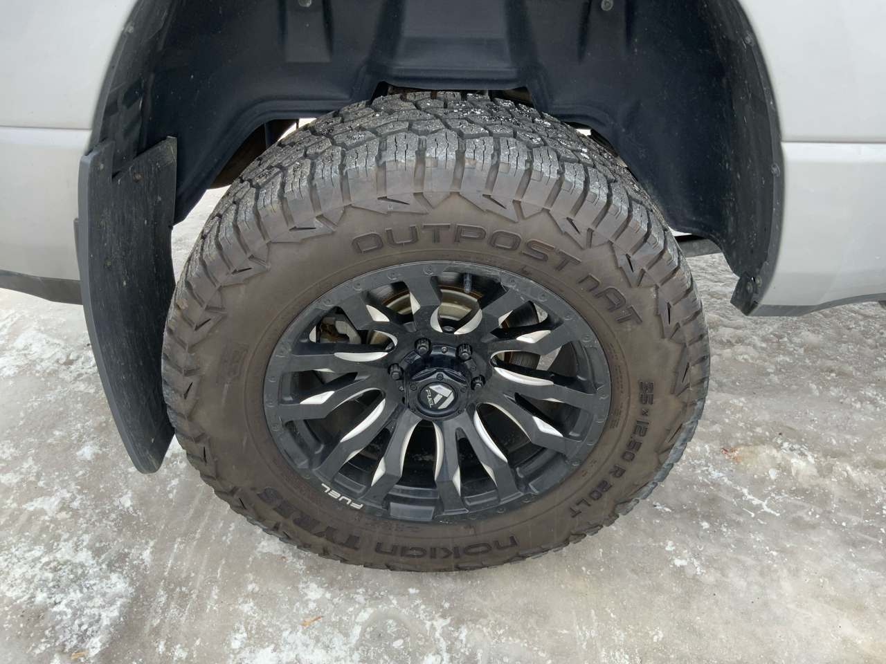 RAM 1500 Sport Crew Cab SB 4WD 2022