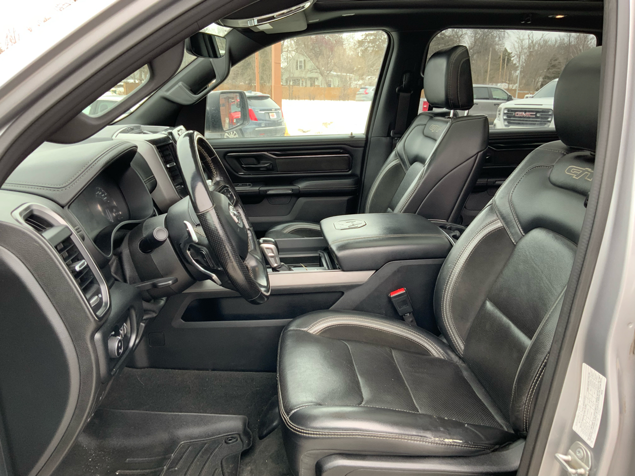 RAM 1500 Sport Crew Cab SB 4WD 2022