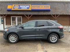 2021 Ford Edge 