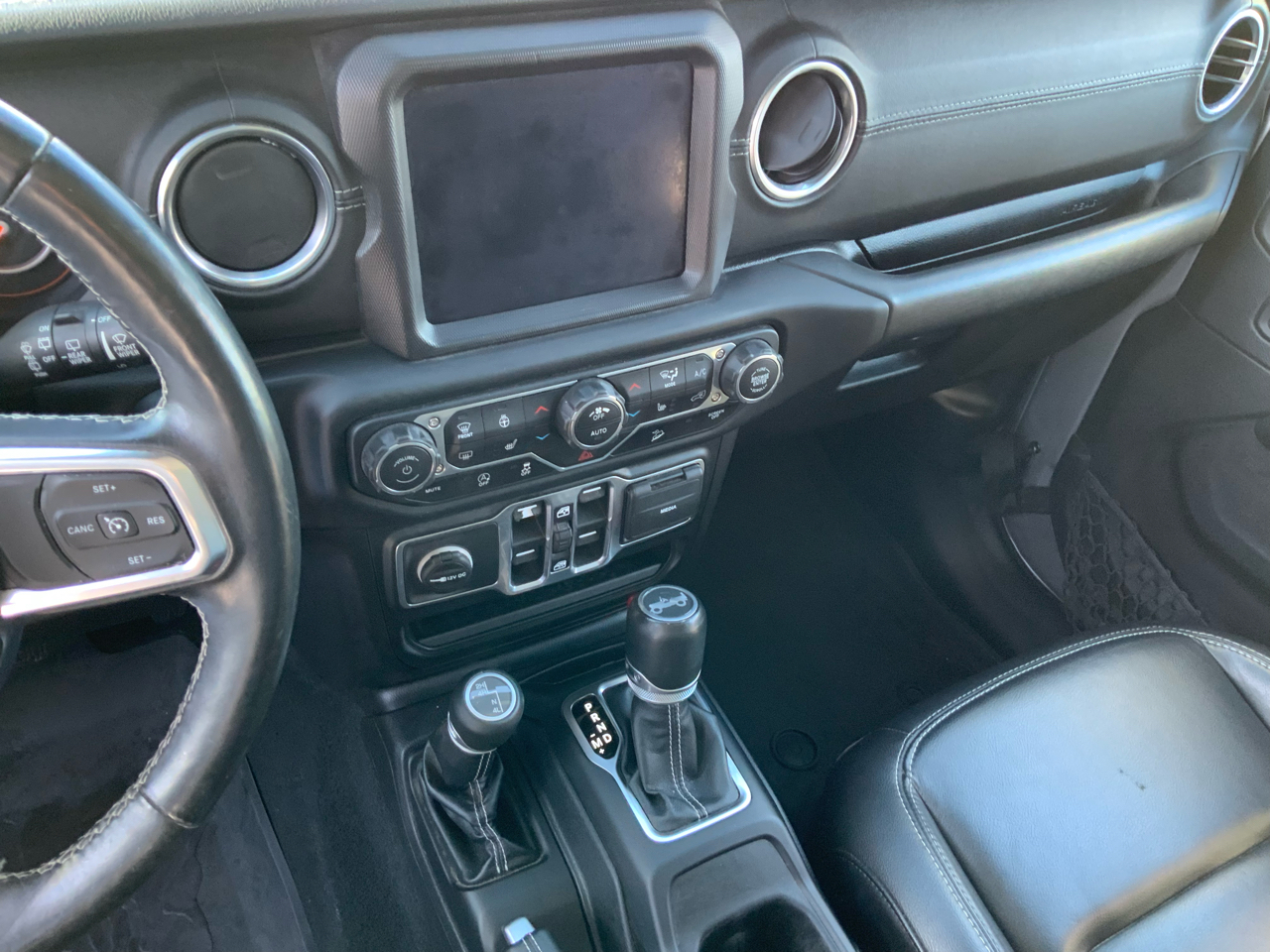 Jeep Wrangler Unlimited Sahara 2018