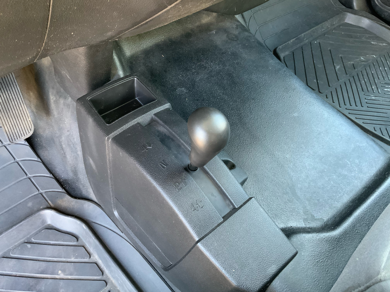 Chevrolet Silverado 2500HD Work Truck Long Box 4WD 2015