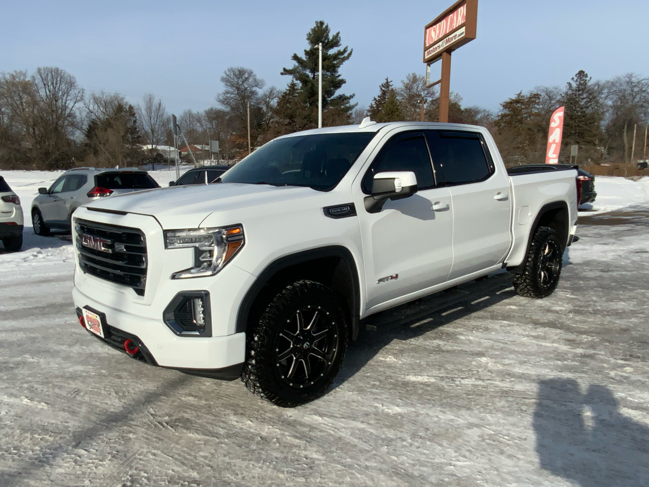 GMC Sierra 1500 AT4 Crew Cab Long Box 4WD 2019
