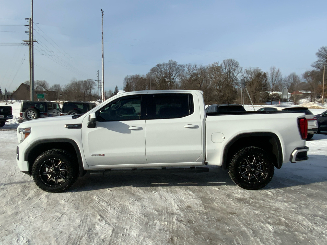 GMC Sierra 1500 AT4 Crew Cab Long Box 4WD 2019