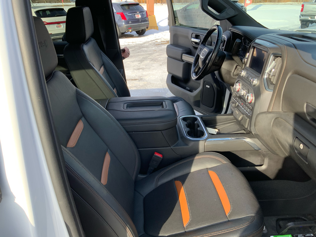 GMC Sierra 1500 AT4 Crew Cab Long Box 4WD 2019