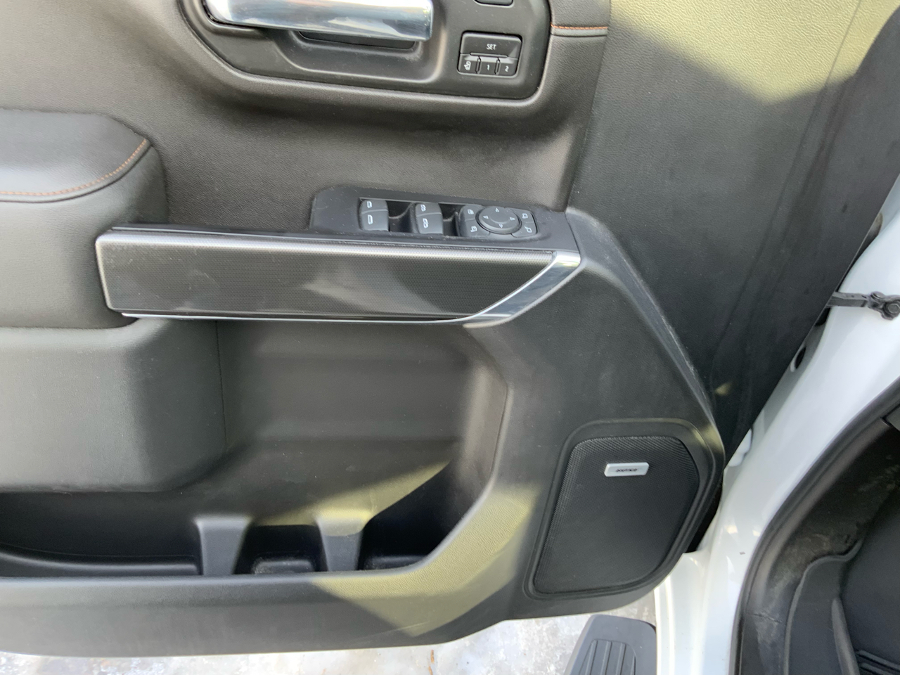 GMC Sierra 1500 AT4 Crew Cab Long Box 4WD 2019