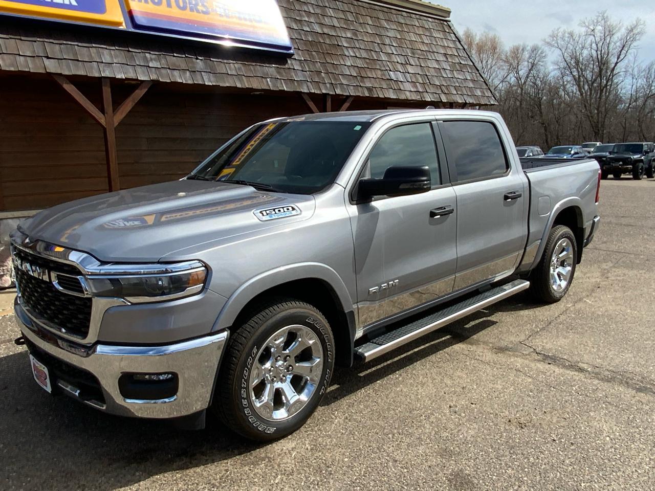 RAM 1500 Big Horn Crew Cab SWB 4WD 2025