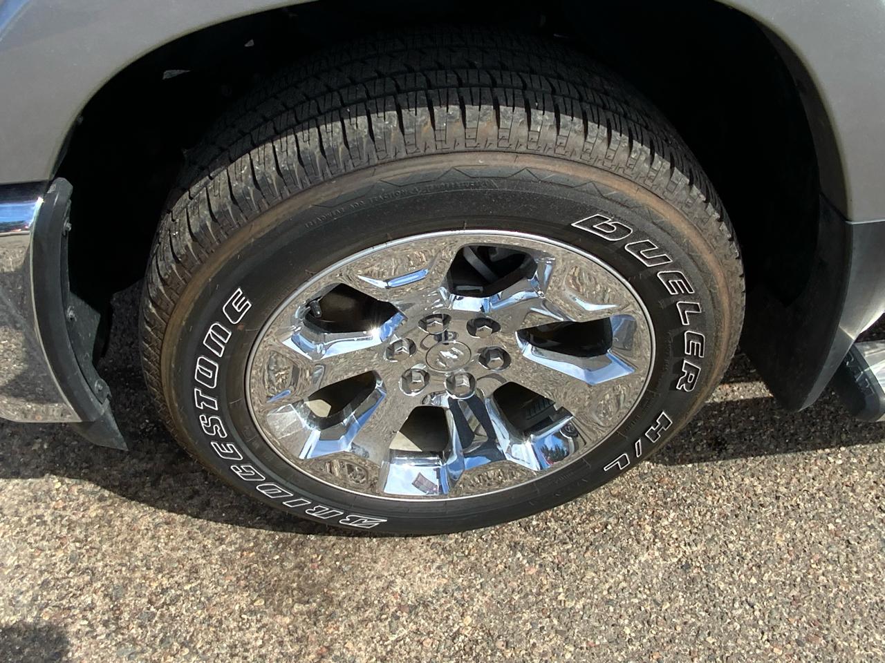 RAM 1500 Big Horn Crew Cab SWB 4WD 2025