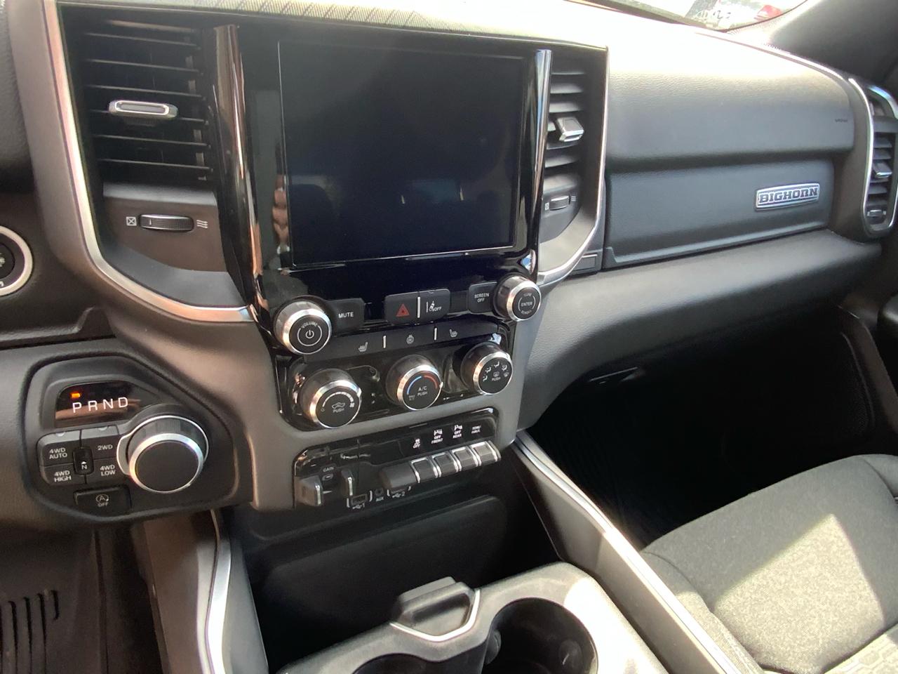 RAM 1500 Big Horn Crew Cab SWB 4WD 2025