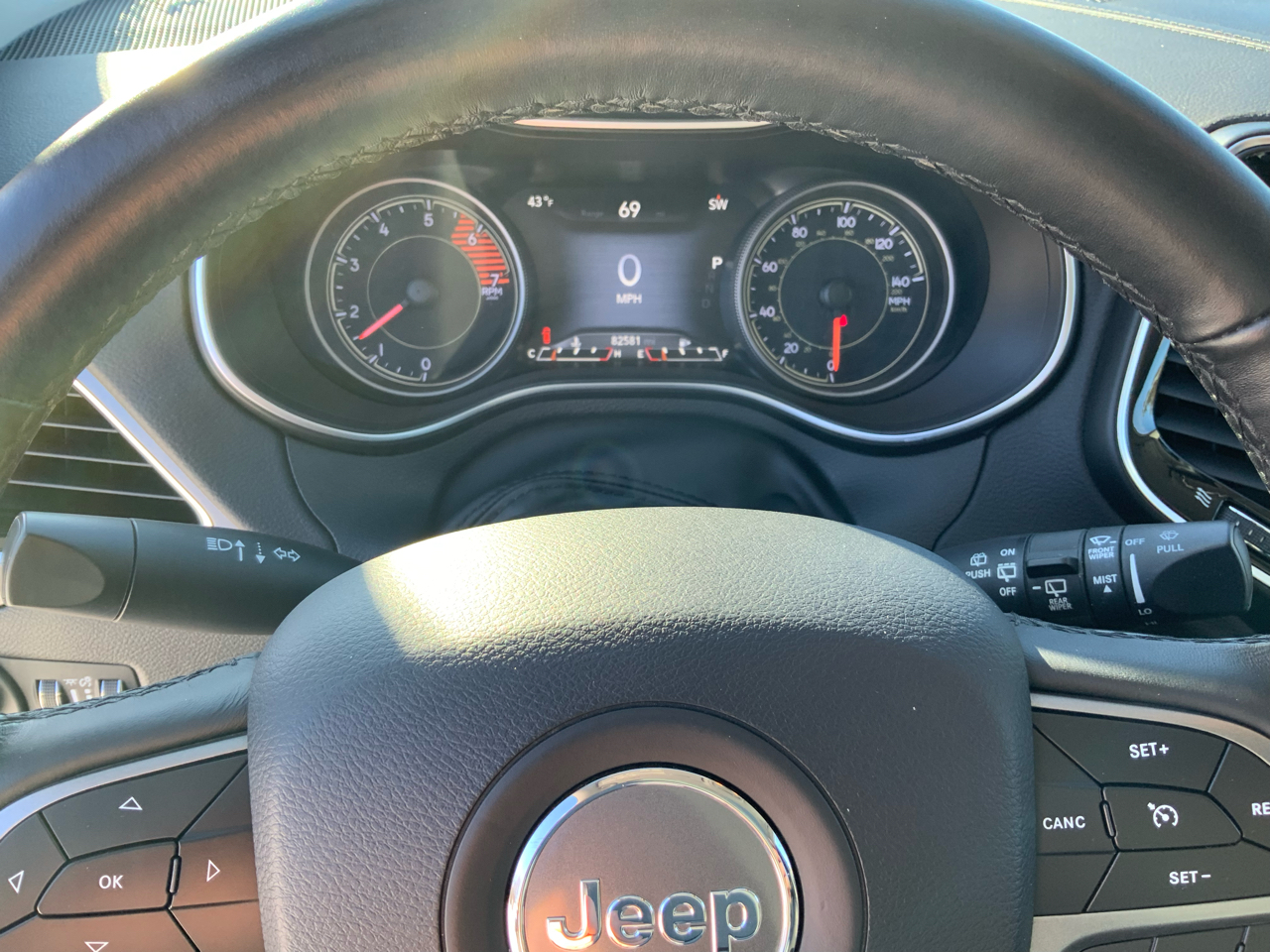 Jeep Cherokee Limited 4WD 2019