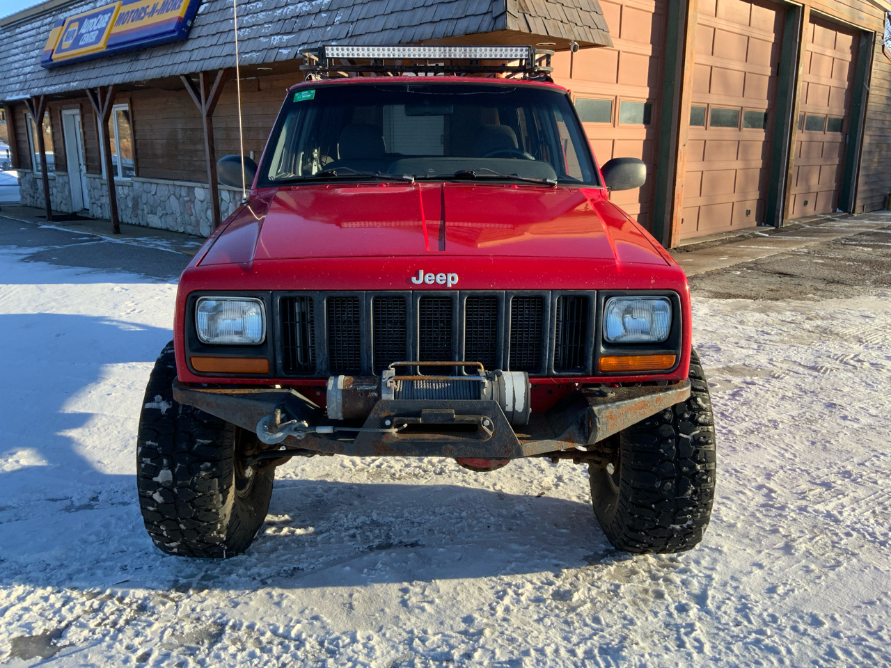Jeep Cherokee Sport 4-Door 4WD 1997