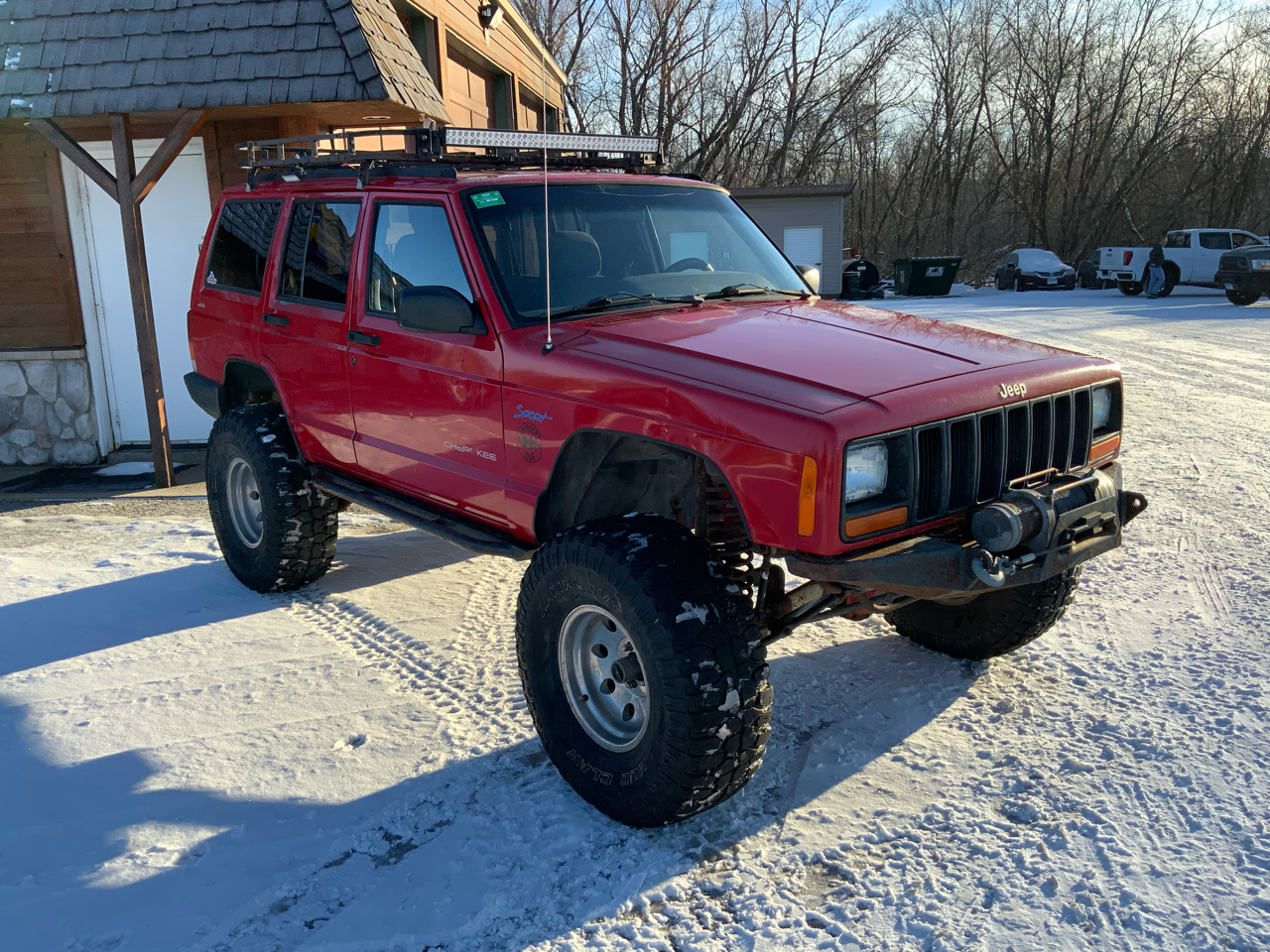 Jeep Cherokee Sport 4-Door 4WD 1997