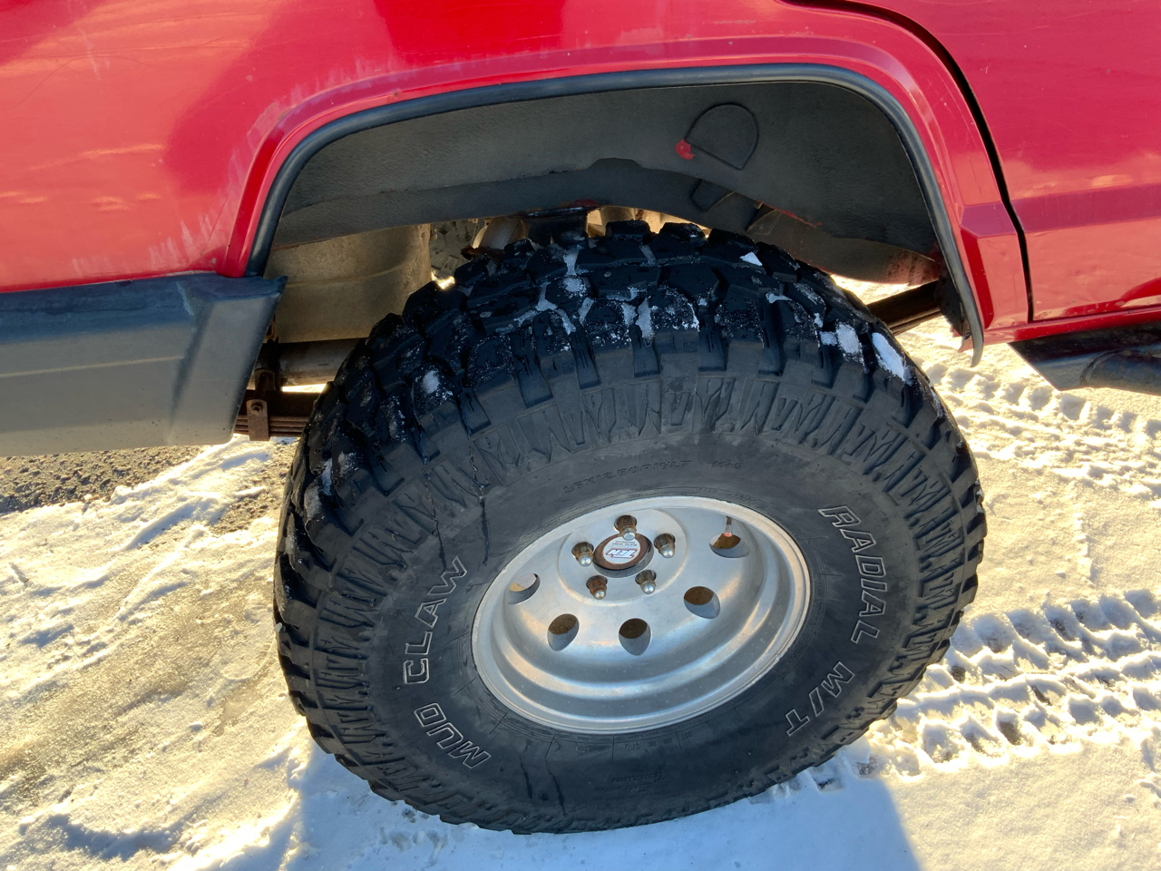 Jeep Cherokee Sport 4-Door 4WD 1997