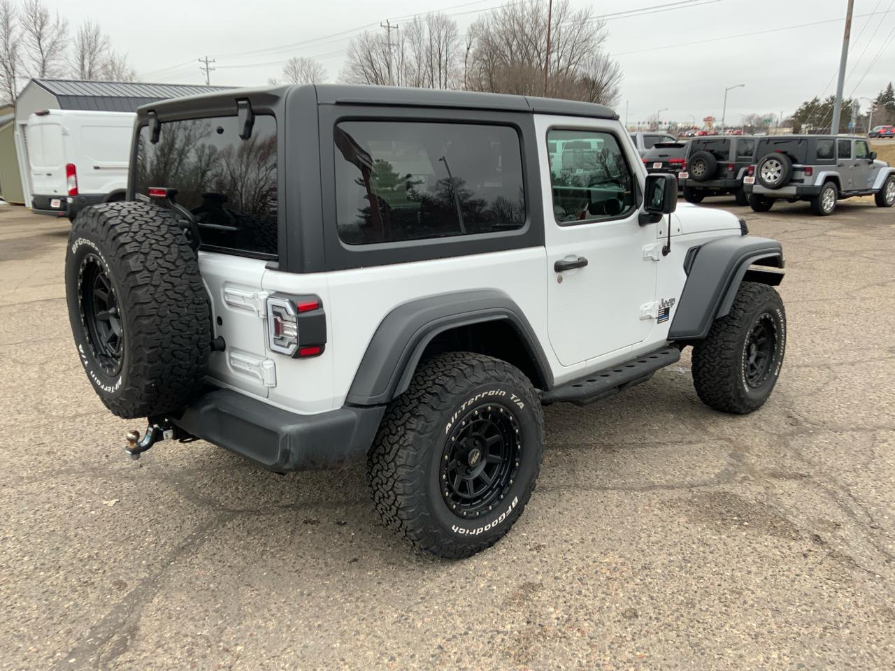 Jeep Wrangler Sport 4WD 2019