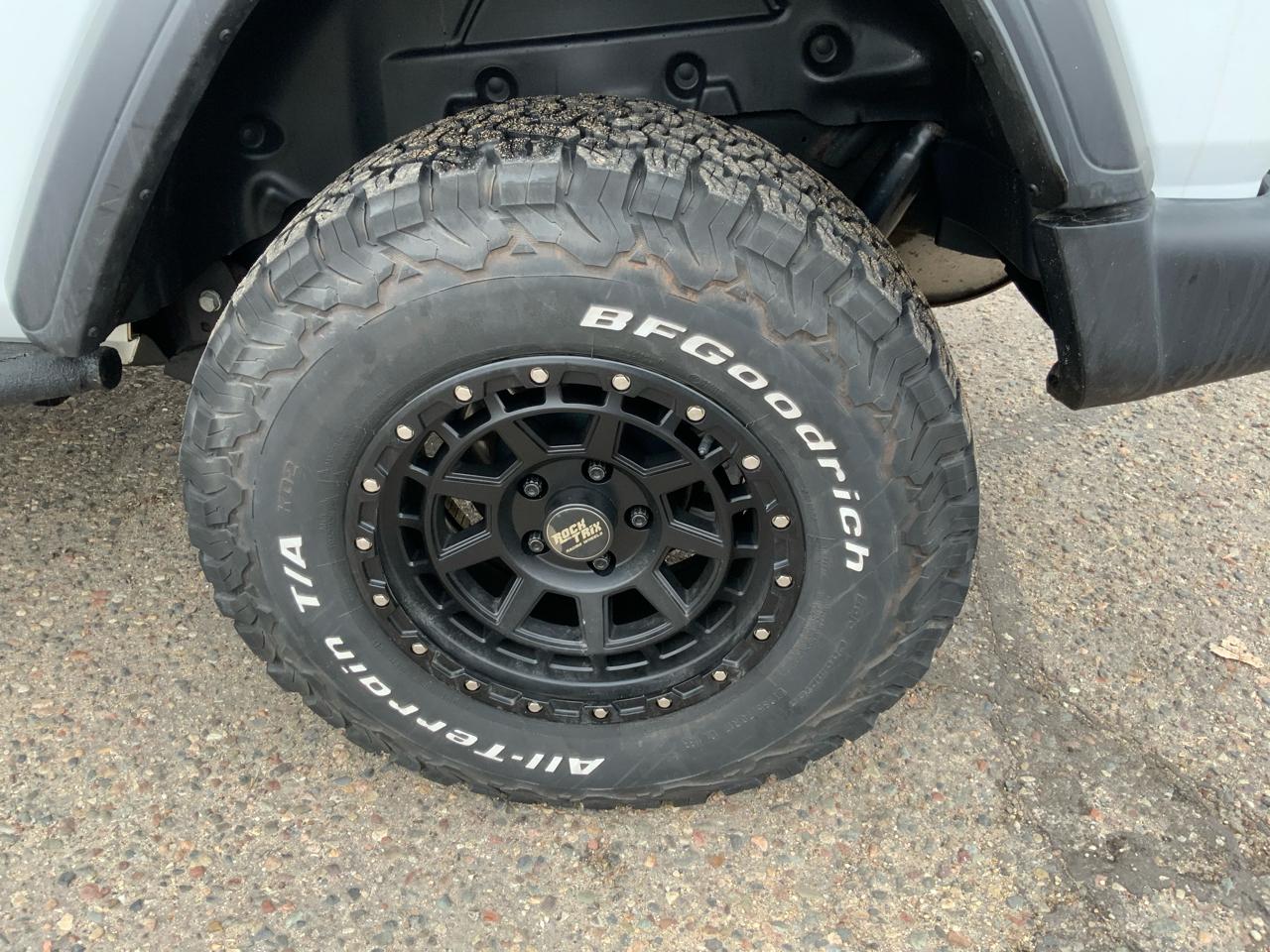 Jeep Wrangler Sport 4WD 2019