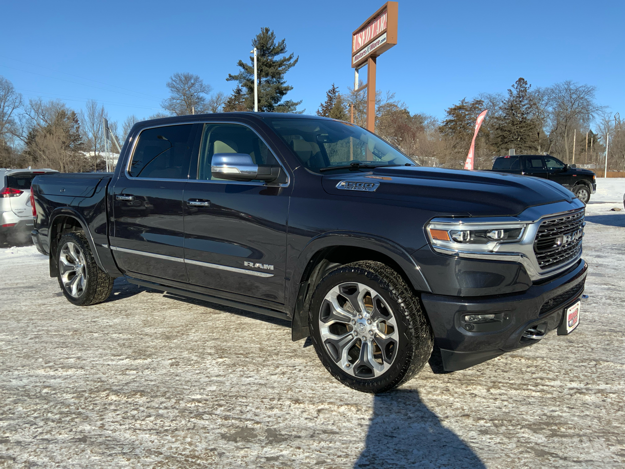 RAM 1500 Limited Crew Cab SWB 4WD 2019