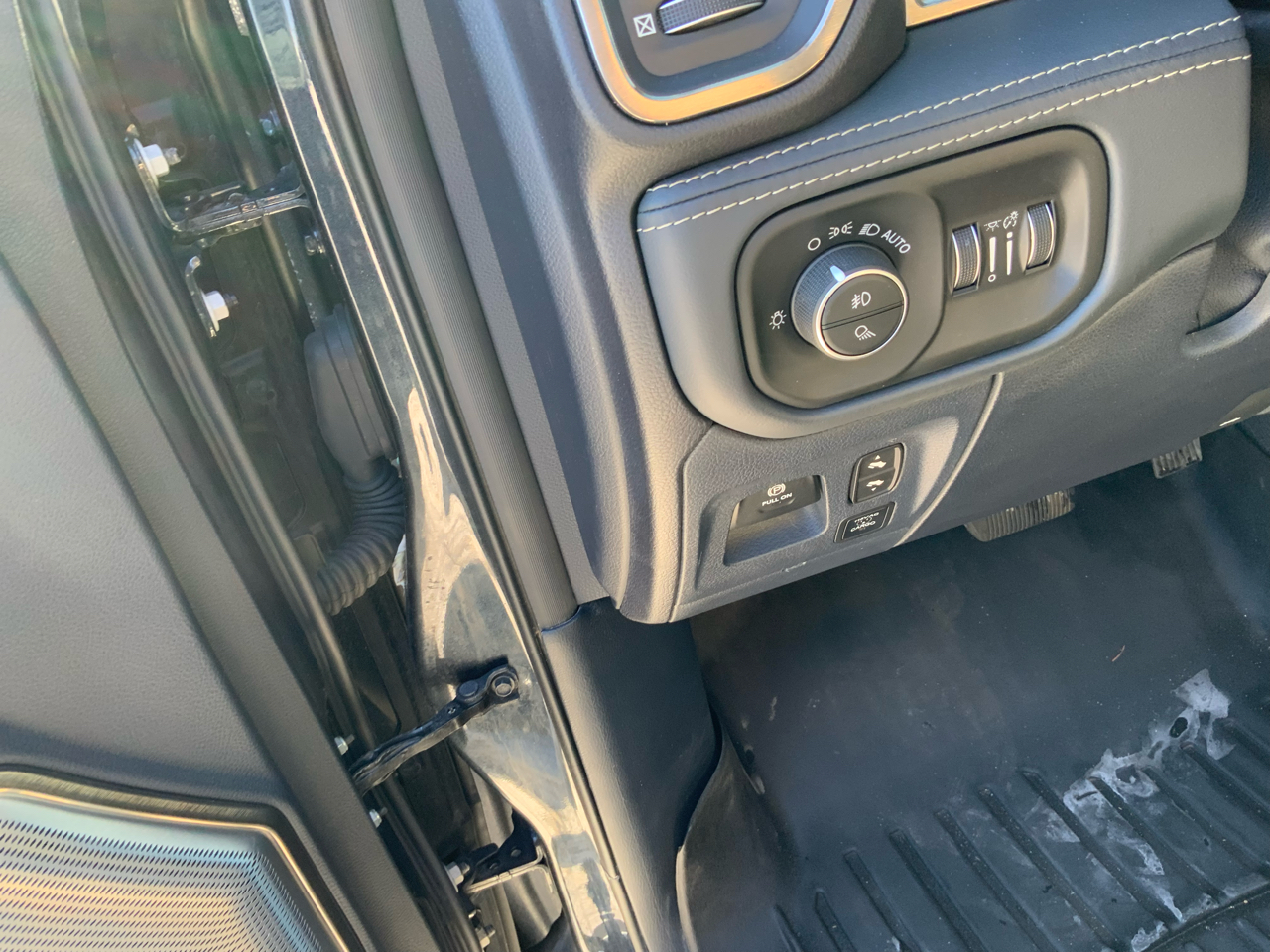 RAM 1500 Limited Crew Cab SWB 4WD 2019