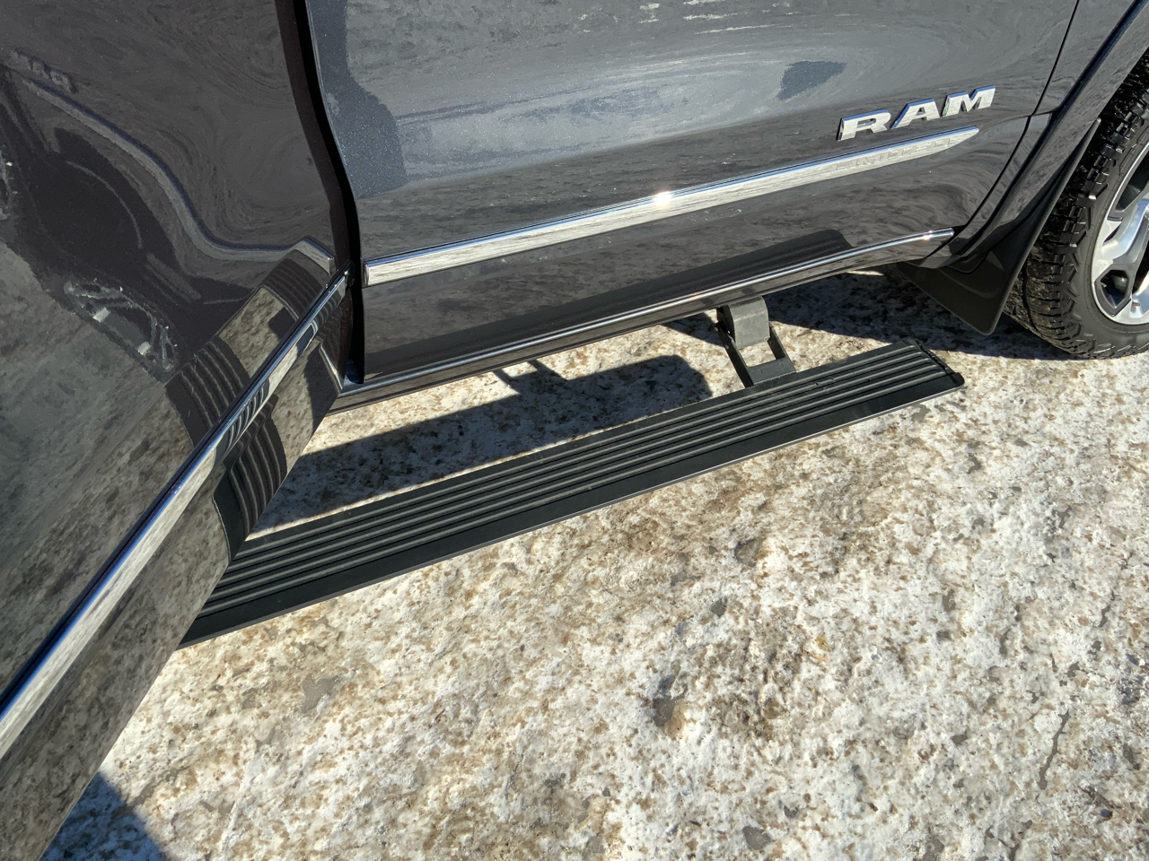 RAM 1500 Limited Crew Cab SWB 4WD 2019