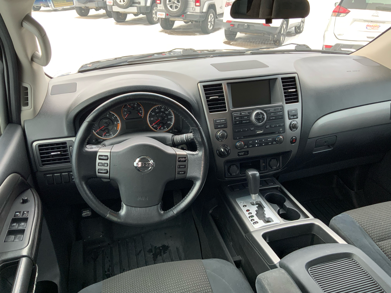 Nissan Armada SE 4WD 2010