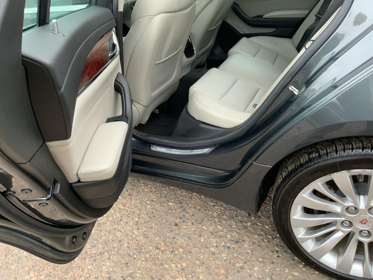 Cadillac CTS 2.0L Turbo Luxury AWD 2014