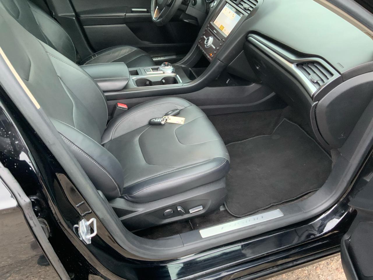 Ford Fusion Titanium AWD 2018