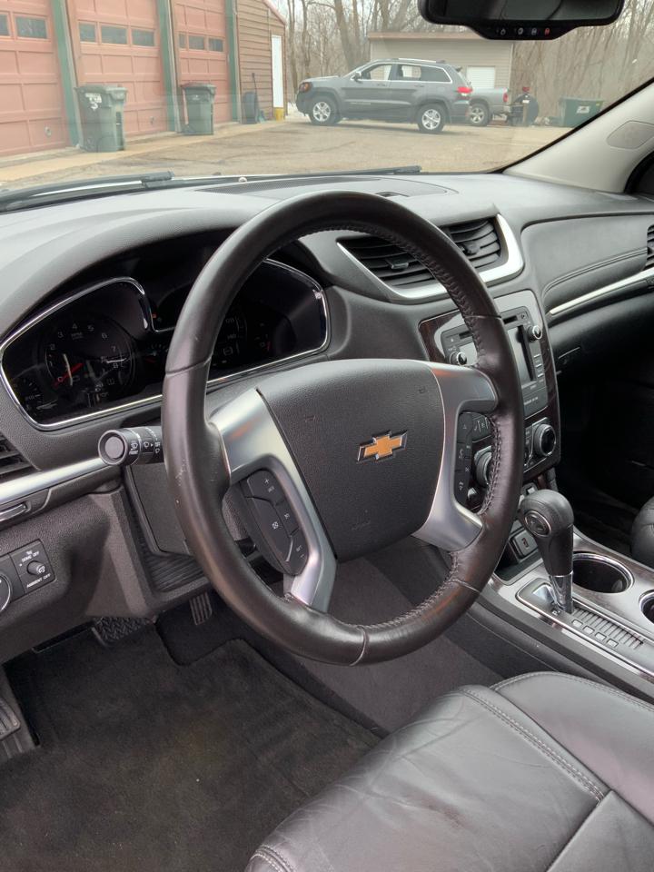 Chevrolet Traverse 2LT FWD 2015