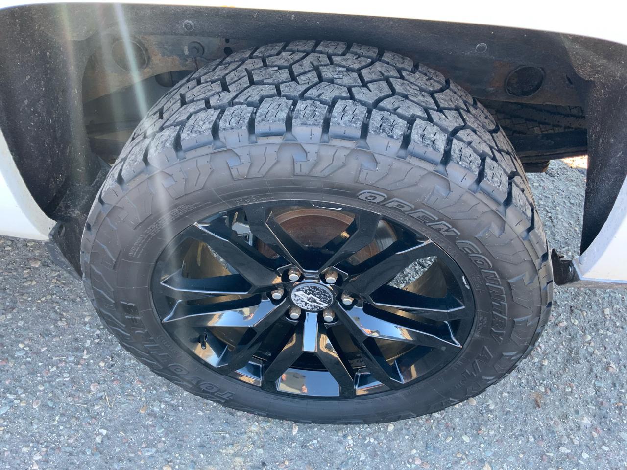 Chevrolet Silverado 1500 LT Crew Cab 4WD 2015