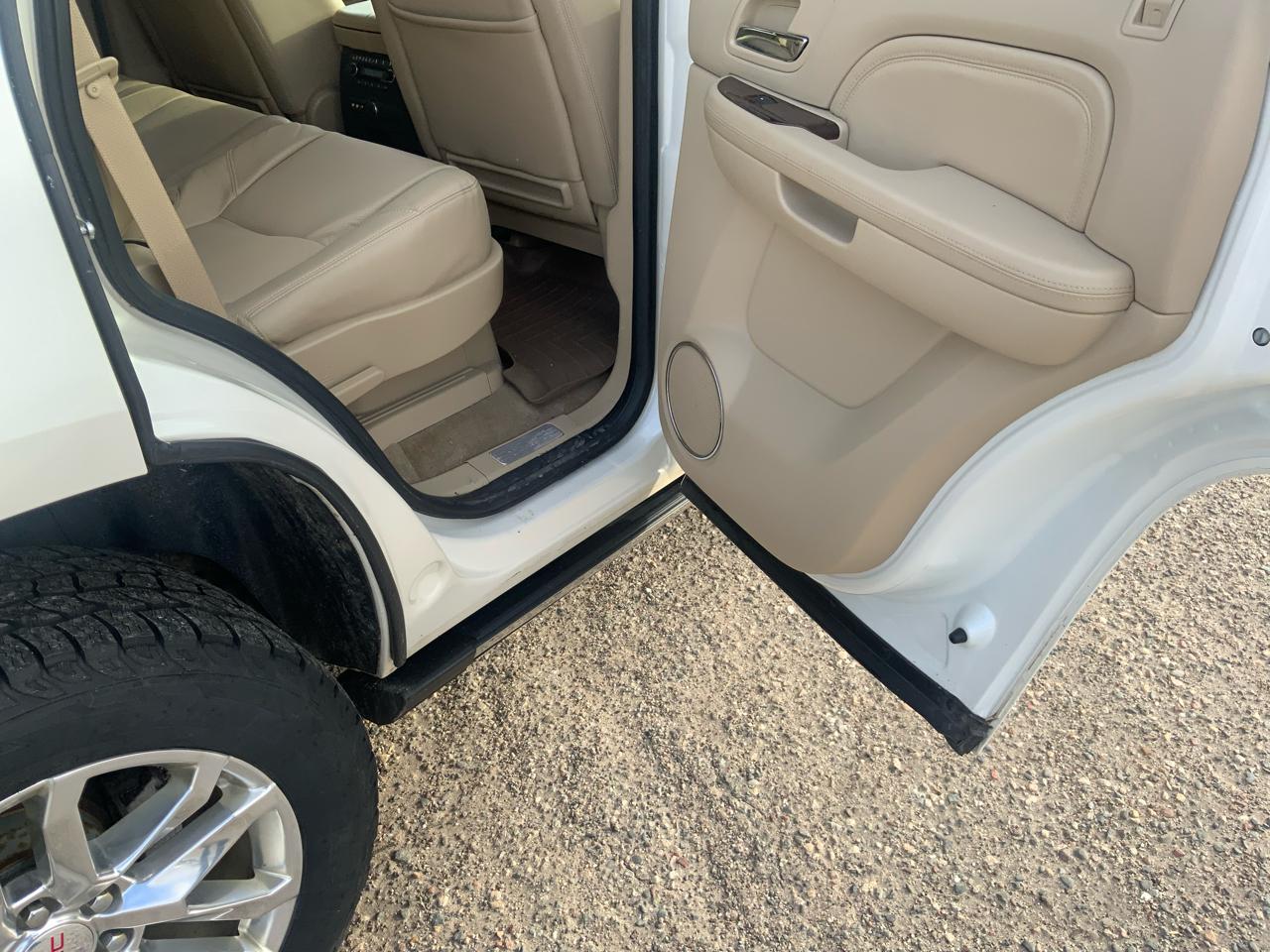 Cadillac Escalade Hybrid 4WD 2012