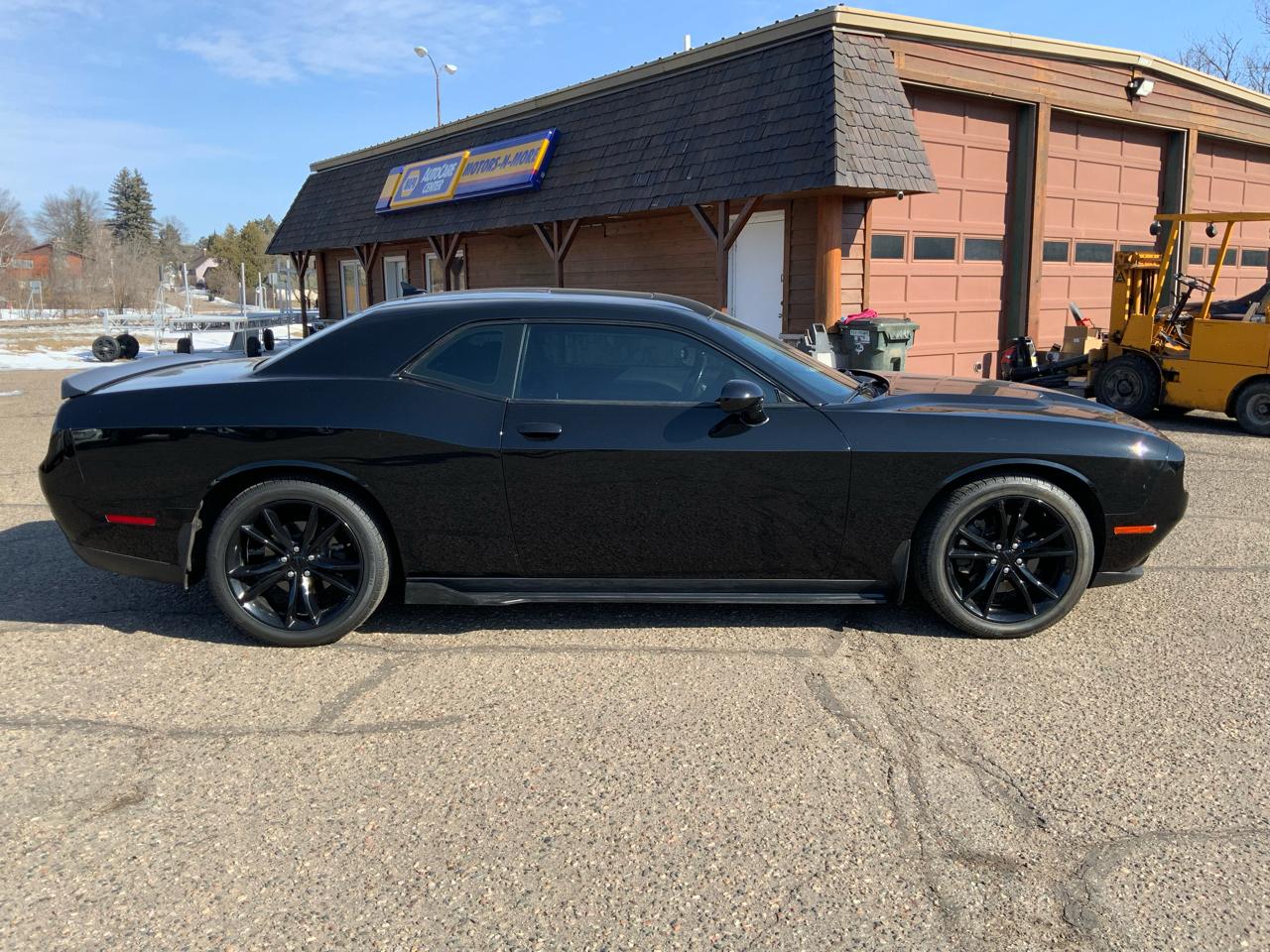 Dodge Challenger SXT 2016