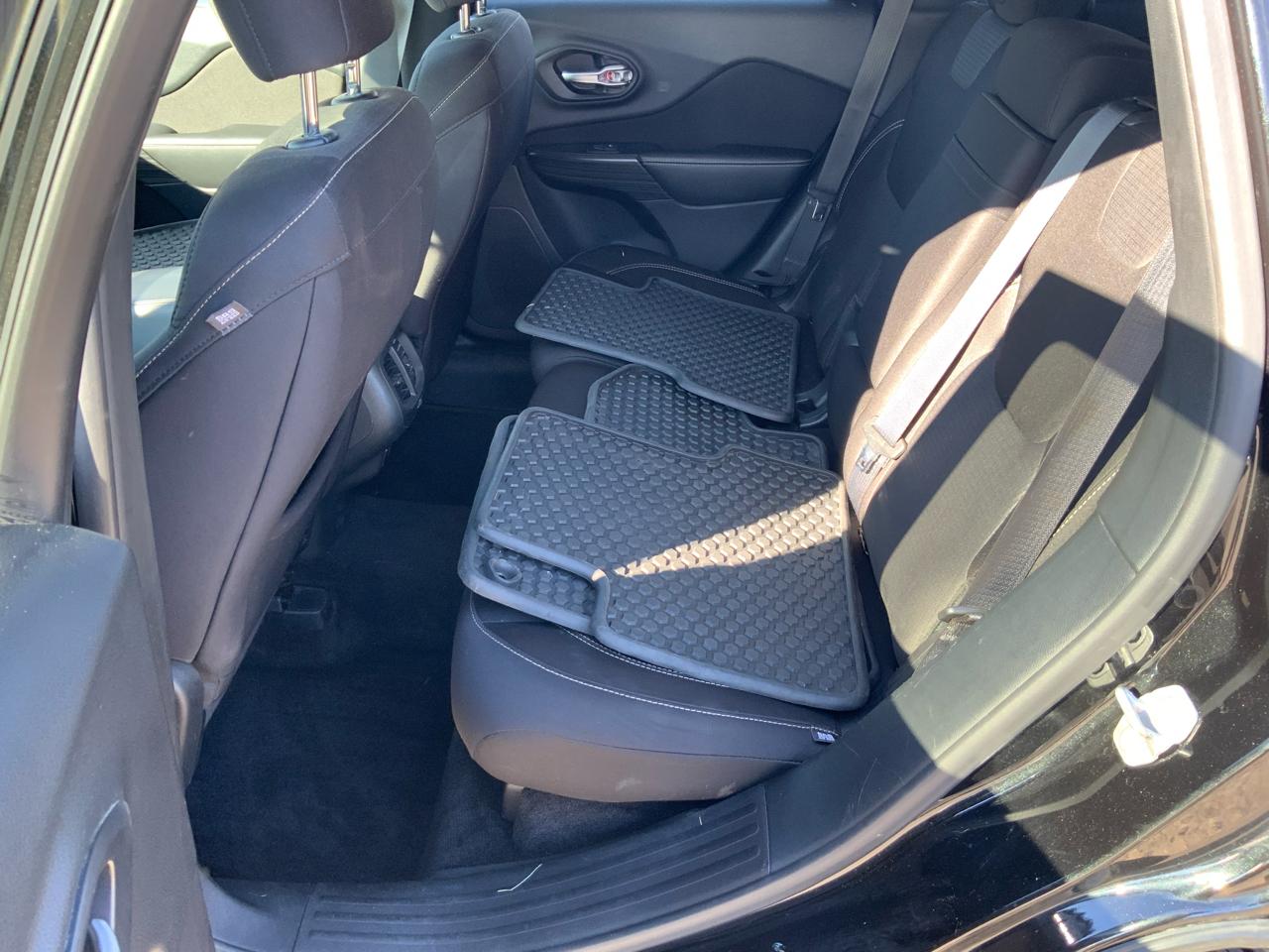 Jeep Cherokee Latitude 4WD 2015