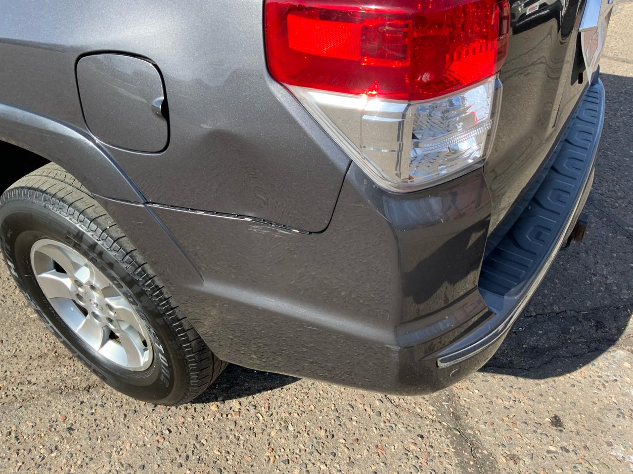 Toyota 4Runner SR5 4WD 2012