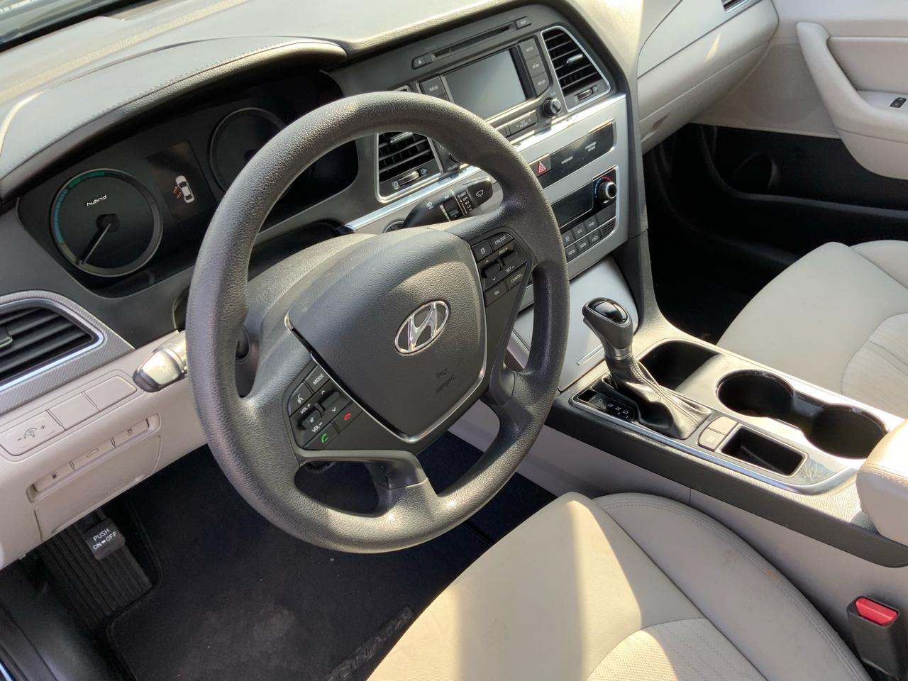 Hyundai Sonata Hybrid Base 2016