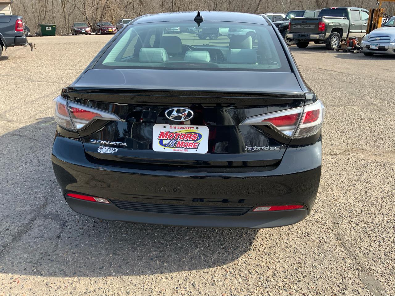 Hyundai Sonata Hybrid Base 2016