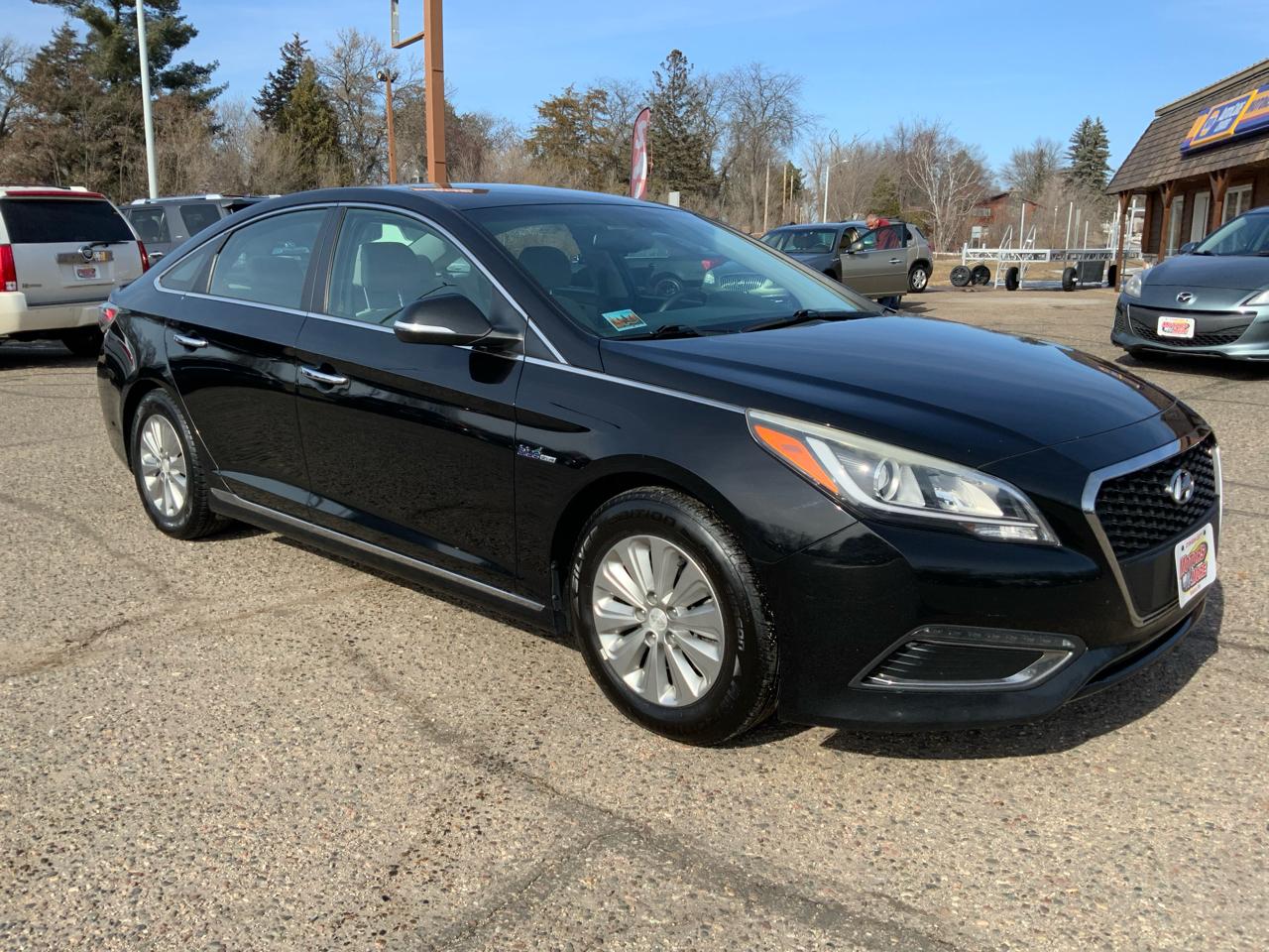 Hyundai Sonata Hybrid Base 2016