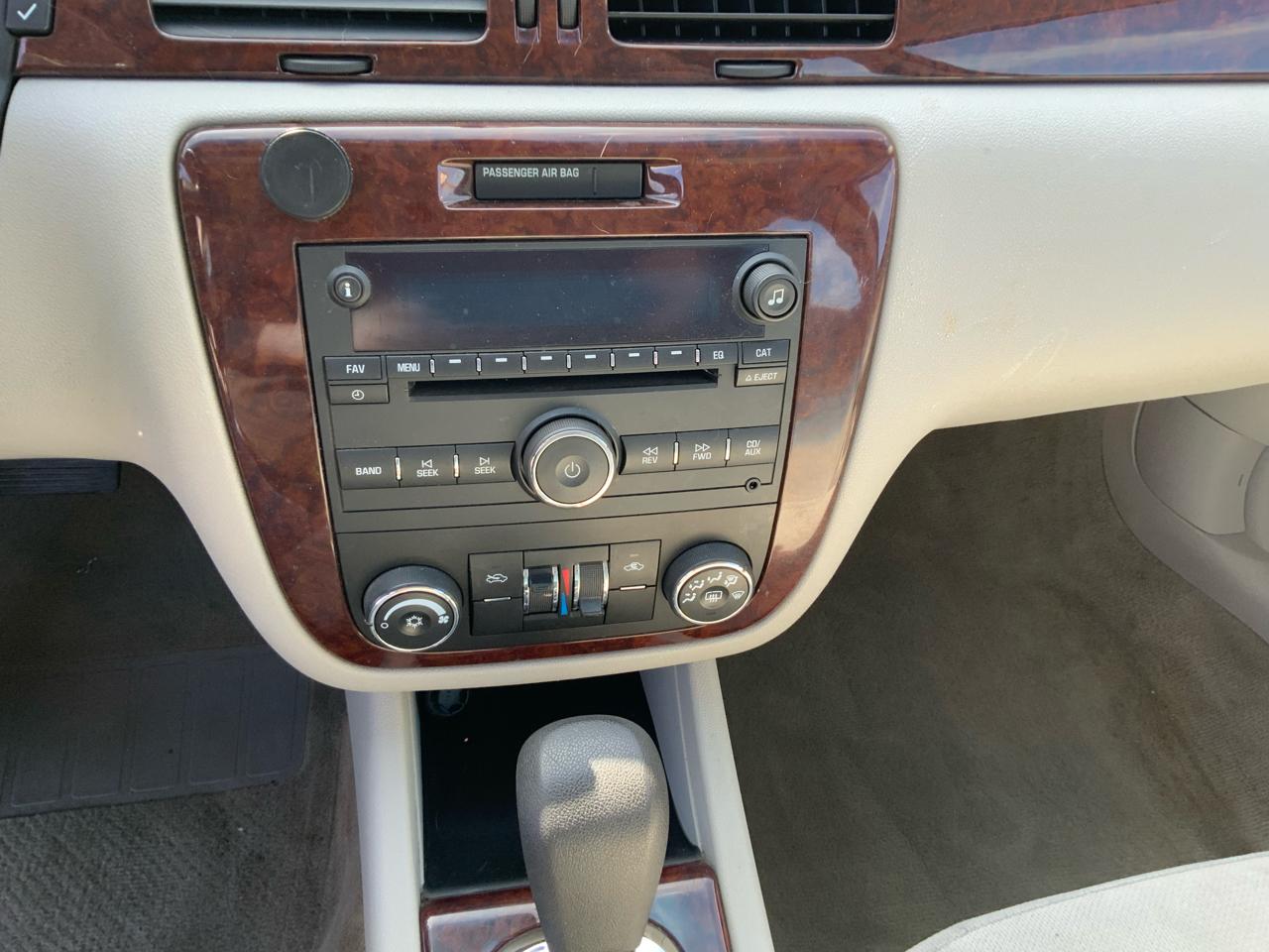 Chevrolet Impala LT 2011