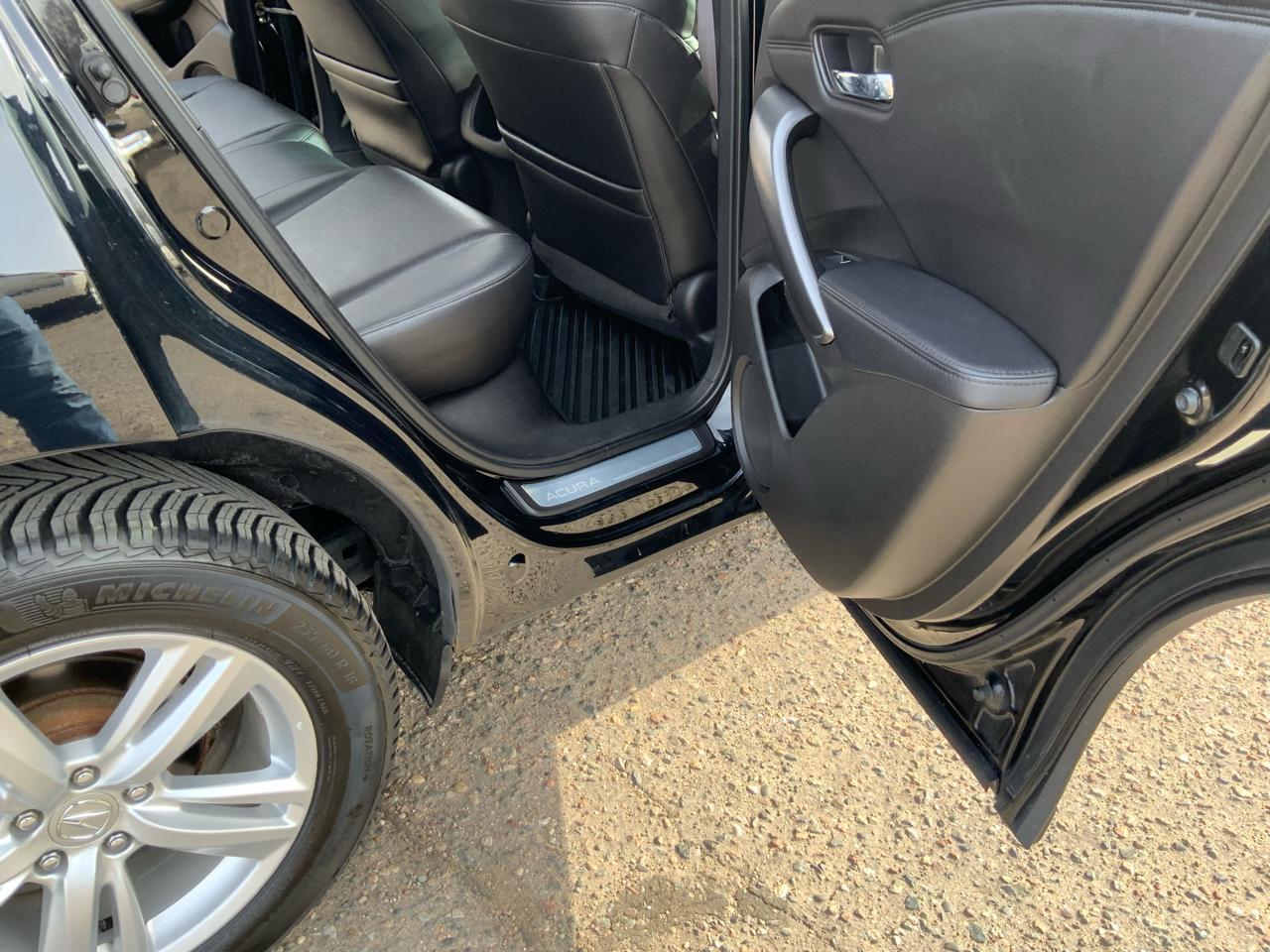 Acura RDX 6-Spd AT AWD w/ Technology Package 2013