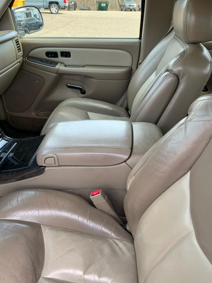 GMC Sierra 1500 Denali Crew Cab Short Bed 4WD 2005