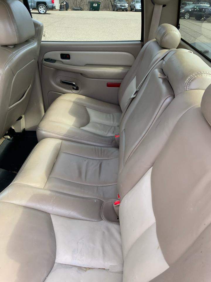 GMC Sierra 1500 Denali Crew Cab Short Bed 4WD 2005