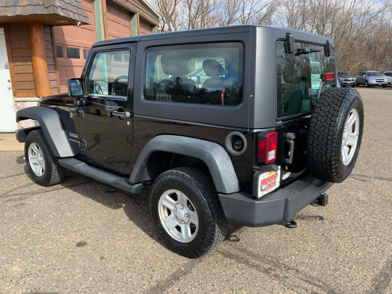 Jeep Wrangler Sport 4WD 2014