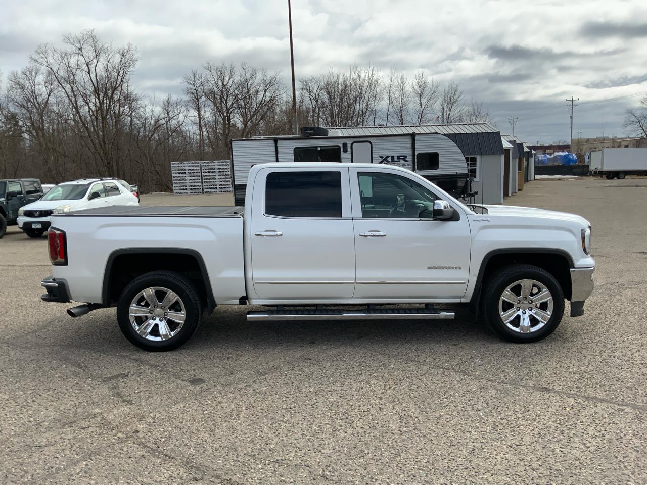 GMC Sierra 1500 SLT Crew Cab Short Box 4WD 2018