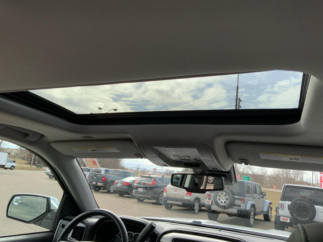 GMC Sierra 1500 SLT Crew Cab Short Box 4WD 2018