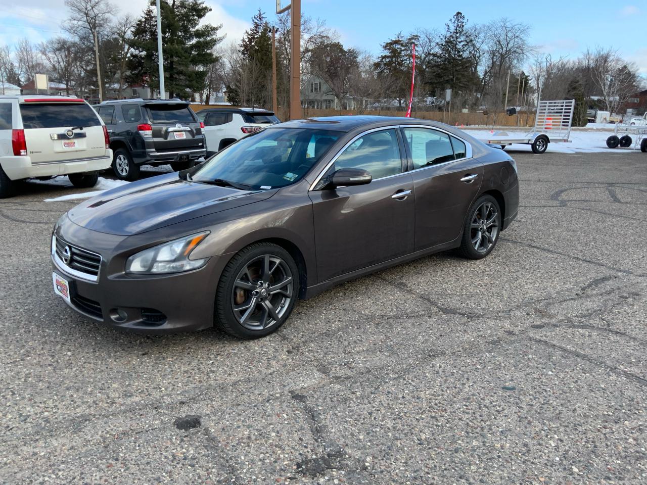 Nissan Maxima 4dr Sdn V6 CVT 3.5 SV w/Premium Pkg 2013