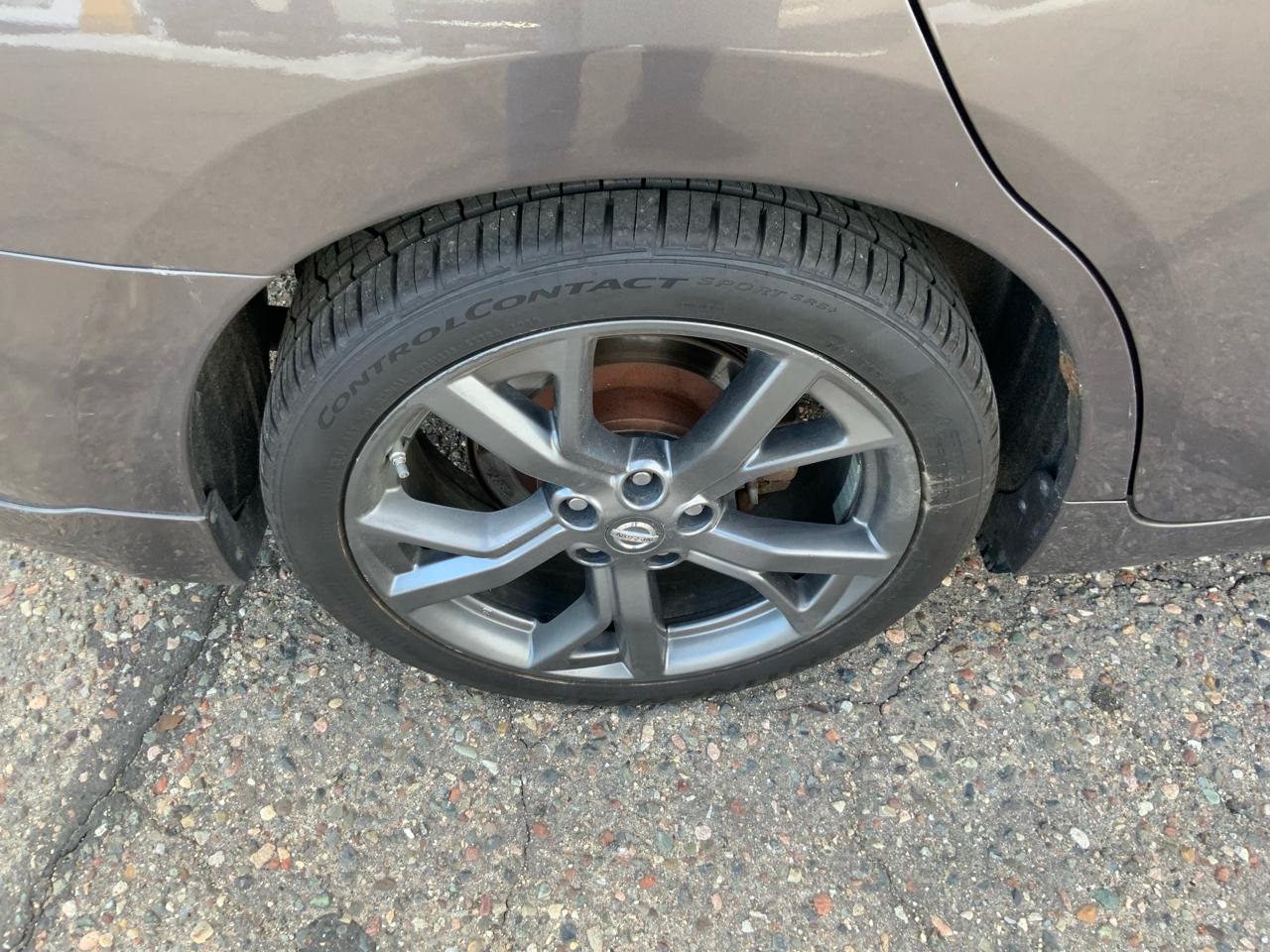 Nissan Maxima 4dr Sdn V6 CVT 3.5 SV w/Premium Pkg 2013