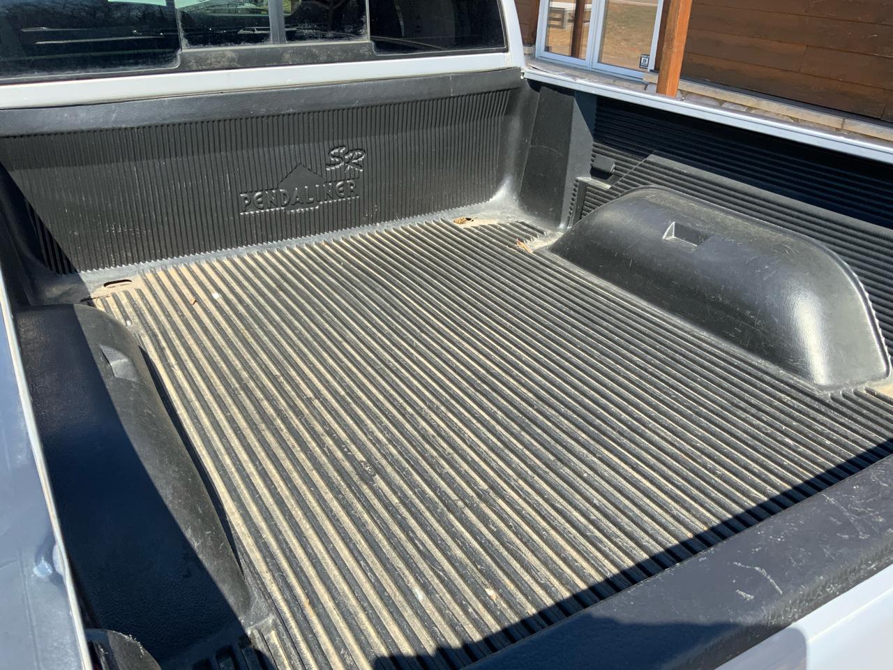 Dodge Ram 1500 Quad Cab Short Bed 4WD 2001