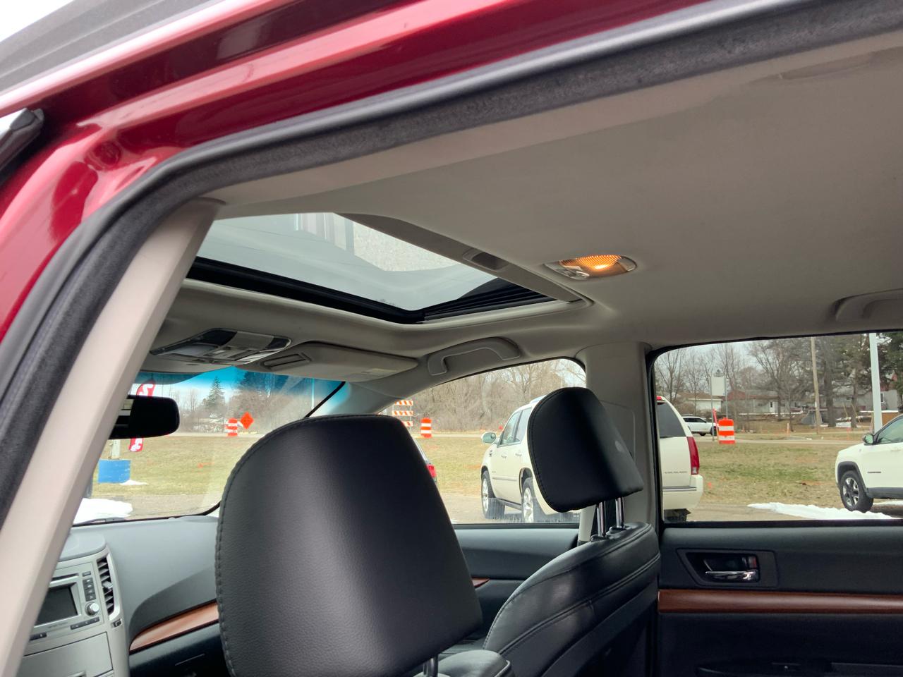 Subaru Outback 3.6R Limited 2013